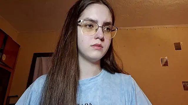 Katelemon online show from March 2026 02:31:01 PM