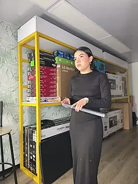 Snapshot of Ambarina_ chatting on April 2026 11:25:01 AM Ambarina online show from April 2026 11:25:01 AM