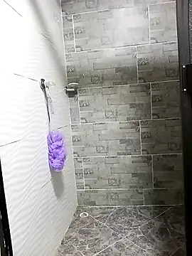 Snapshot of RubyCastellanos_XXXX chatting on April 2026 11:21:03 PM RubyCastellanos XXXX online show from April 2026 11:21:03 PM