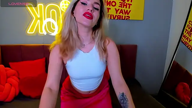StellaAlluring online show from May 2026 01:34:02 AM