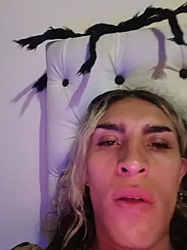 Snapshot of Crys_Talin chatting on March 2026 03:34:02 AM Crys Talin online show from March 2026 03:34:02 AM