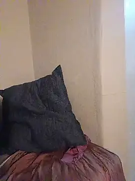 MaximilianR00 online show from July 2026 10:19:02 PM