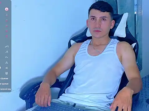 SharleeBoygum online show from February 2026 07:26:01 PM