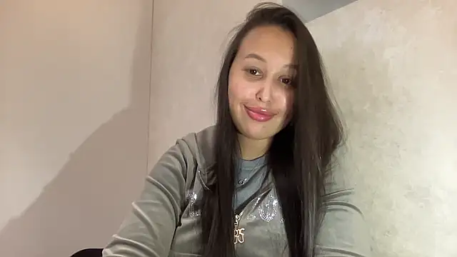 Dana 005 online show from May 2026 08:48:01 PM