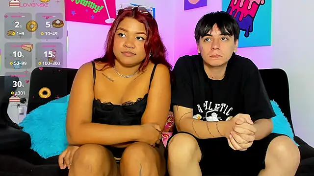 Snapshot of AZABACHEEE chatting on February 2026 12:11:02 AM AZABACHEEE online show from February 2026 12:11:02 AM