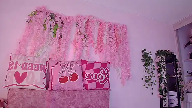 Ana  grace online show from July 2026 12:12:01 PM