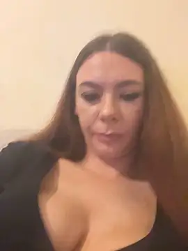 Snapshot of SexyLily22x chatting on February 2026 04:44:01 AM SexyLily22x online show from February 2026 04:44:01 AM