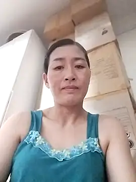 lris-Beauty77 online show from April 2026 03:01:02 PM