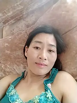 lris-Beauty77 online show from May 2026 07:13:01 AM