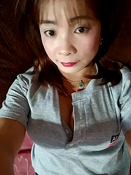 Him MountainGirl26 online show from February 2026 05:27:02 AM