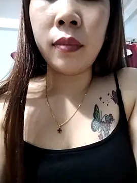 Kiki-vn online show from February 2026 01:21:01 PM