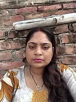 Snapshot of Aanushaka chatting on June 2026 02:23:02 AM Aanushaka online show from June 2026 02:23:02 AM