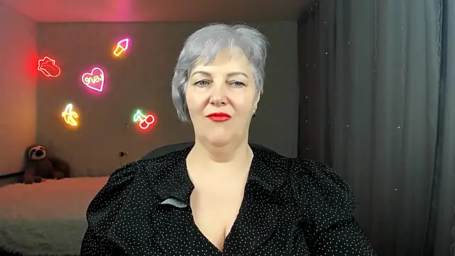 Mary-Leee online show from March 2026 01:51:01 PM