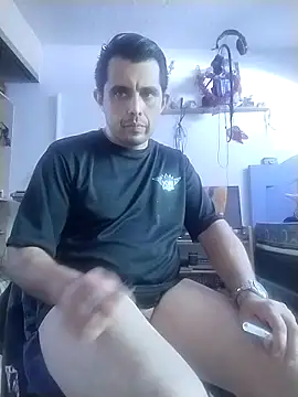 Snapshot of manuel4200 chatting on May 2026 01:30:02 PM manuel4200 online show from May 2026 01:30:02 PM
