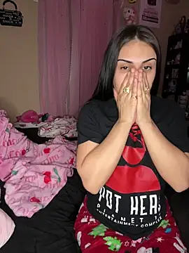 Snapshot of Camilaaaice chatting on February 2026 02:20:02 AM Camilaaaice online show from February 2026 02:20:02 AM