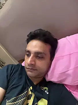 online4u08 online show from May 2026 04:56:01 PM