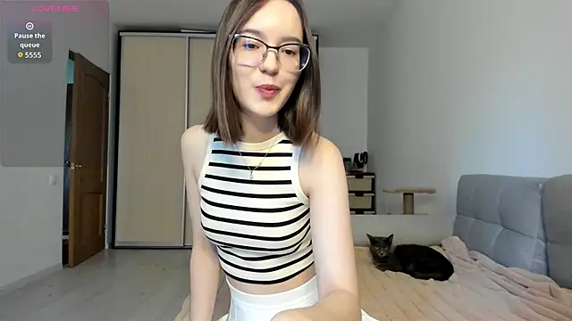 Elli Lane online show from May 2026 05:26:02 AM