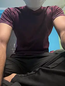 mightyythorrrr online show from June 2026 06:44:01 PM