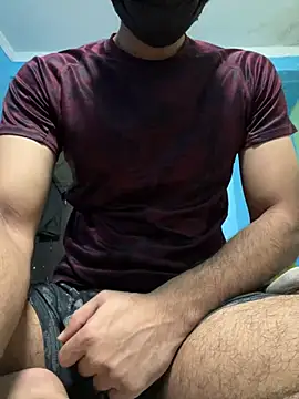 mightyythorrrr online show from July 2026 10:49:02 PM