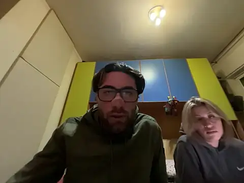 neutro1122 online show from February 2026 11:24:02 PM