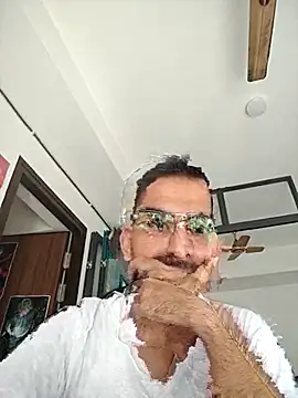 RonitVora online show from July 2026 09:12:02 AM