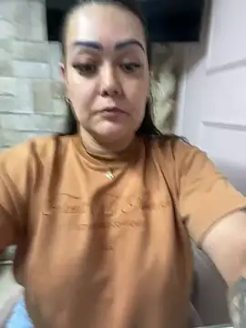 violeta delavega online show from June 2026 11:32:01 PM
