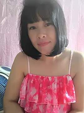 juicy-milu online show from July 2026 12:53:01 AM