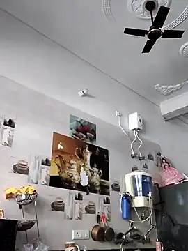 Snapshot of Rimpa_112 chatting on February 2026 05:28:02 AM Rimpa 112 online show from February 2026 05:28:02 AM