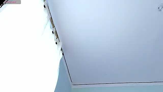 nessa wine online show from April 2026 01:56:02 PM