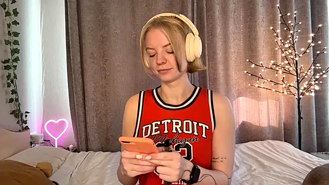 Marry Sornatiko online show from May 2026 03:18:02 PM