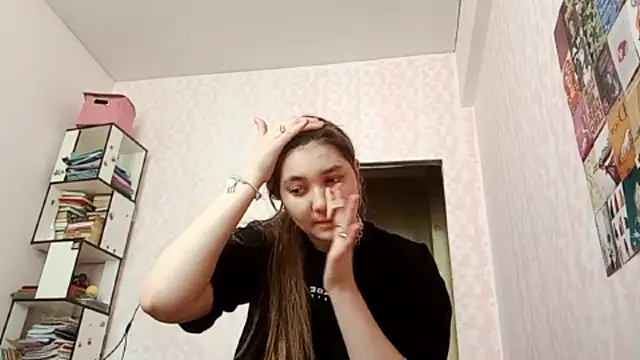 JanineThielman online show from May 2026 06:29:01 AM