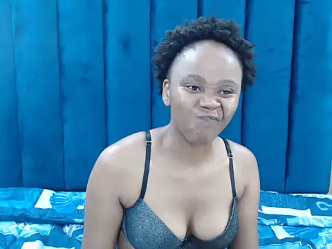 CreamyTea online show from March 2026 06:03:01 PM