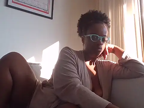 Writergurl69 online show from March 2026 02:43:01 PM