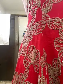 Nanda loiragostosa online show from May 2026 02:10:01 PM