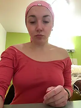 Snapshot of FreyaSlay299 chatting on February 2026 06:06:02 PM FreyaSlay299 online show from February 2026 06:06:02 PM