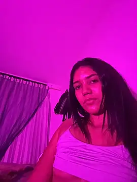 Snapshot of MikaelaFlgg chatting on March 2026 01:55:02 AM MikaelaFlgg online show from March 2026 01:55:02 AM