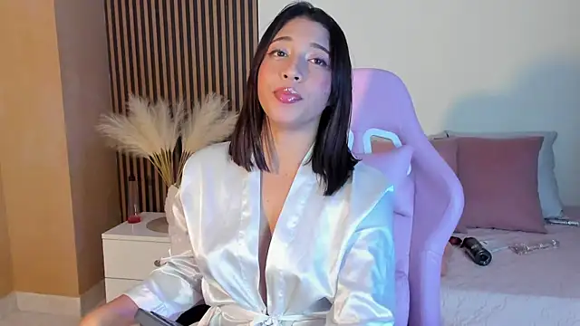 Holy Lux online show from July 2026 11:11:02 PM