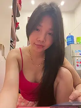 Snapshot of Miumieu2 chatting on April 2026 02:03:02 AM Miumieu2 online show from April 2026 02:03:02 AM
