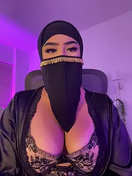 Yasmin cute online show from July 2026 01:31:01 PM