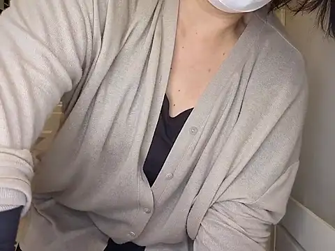emi chan 7 online show from May 2026 02:16:01 PM