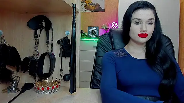KristiTopxx online show from June 2026 06:43:01 PM