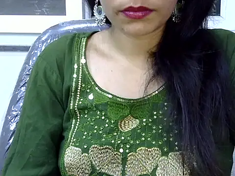 Neha Sharma2 online show from May 2026 02:33:01 PM