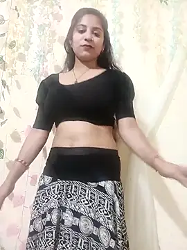 Snapshot of lovely-girl99 chatting on March 2026 04:18:01 AM lovely-girl99 online show from March 2026 04:18:01 AM