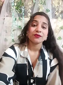 Snapshot of lovely-girl99 chatting on March 2026 05:30:02 AM lovely-girl99 online show from March 2026 05:30:02 AM