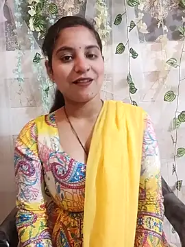 Snapshot of lovely-girl99 chatting on April 2026 05:51:02 AM lovely-girl99 online show from April 2026 05:51:02 AM