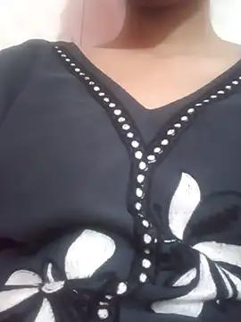 Snapshot of Akanksha_Sharma chatting on February 2026 09:07:02 AM Akanksha Sharma online show from February 2026 09:07:02 AM