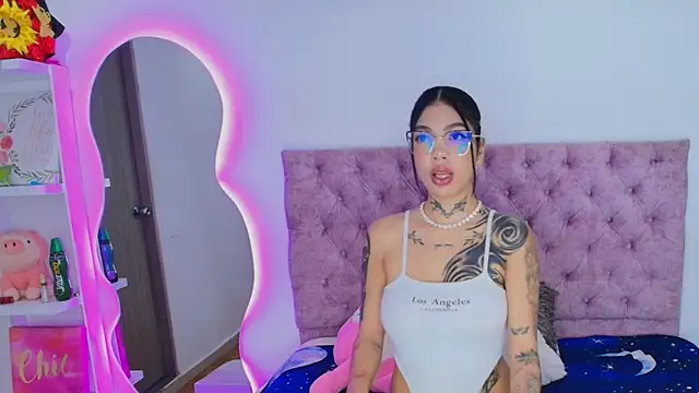 CamilaVelour online show from March 2026 05:52:02 AM