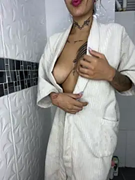 CamilaVelour online show from July 2026 04:54:02 AM