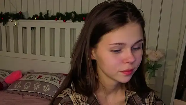 EarthaLevra online show from March 2026 09:10:02 PM