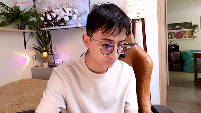 Snapshot of Sr_evann chatting on May 2026 05:41:01 PM Sr evann online show from May 2026 05:41:01 PM